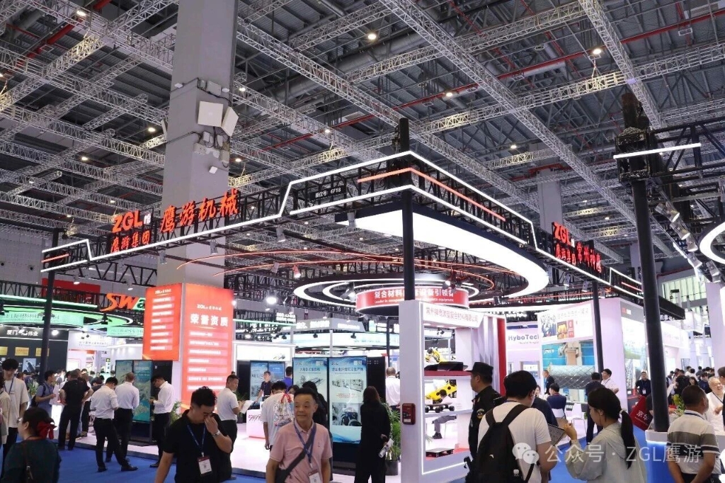 復材展｜常州神鷹碳塑公司攜工業(yè)裝備、汽車、體育、醫(yī)療領域產(chǎn)品 實力出圈
